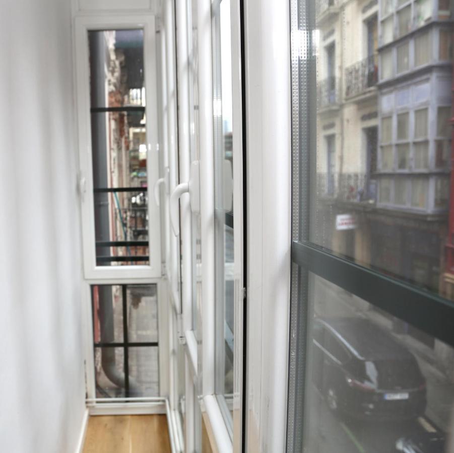 Piso Exclusivo Frente Al Casco Viejo Con Parking Gratis Apartment Bilbao Luaran gambar